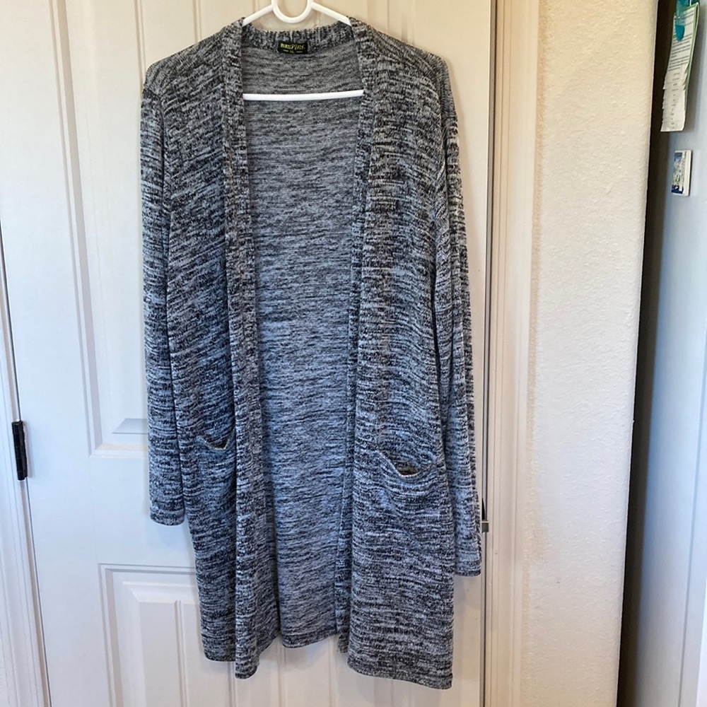 Paris Pink Women’s Size XL Open Cardigan Sweater Gray Soft Long Sleeve Stretchy